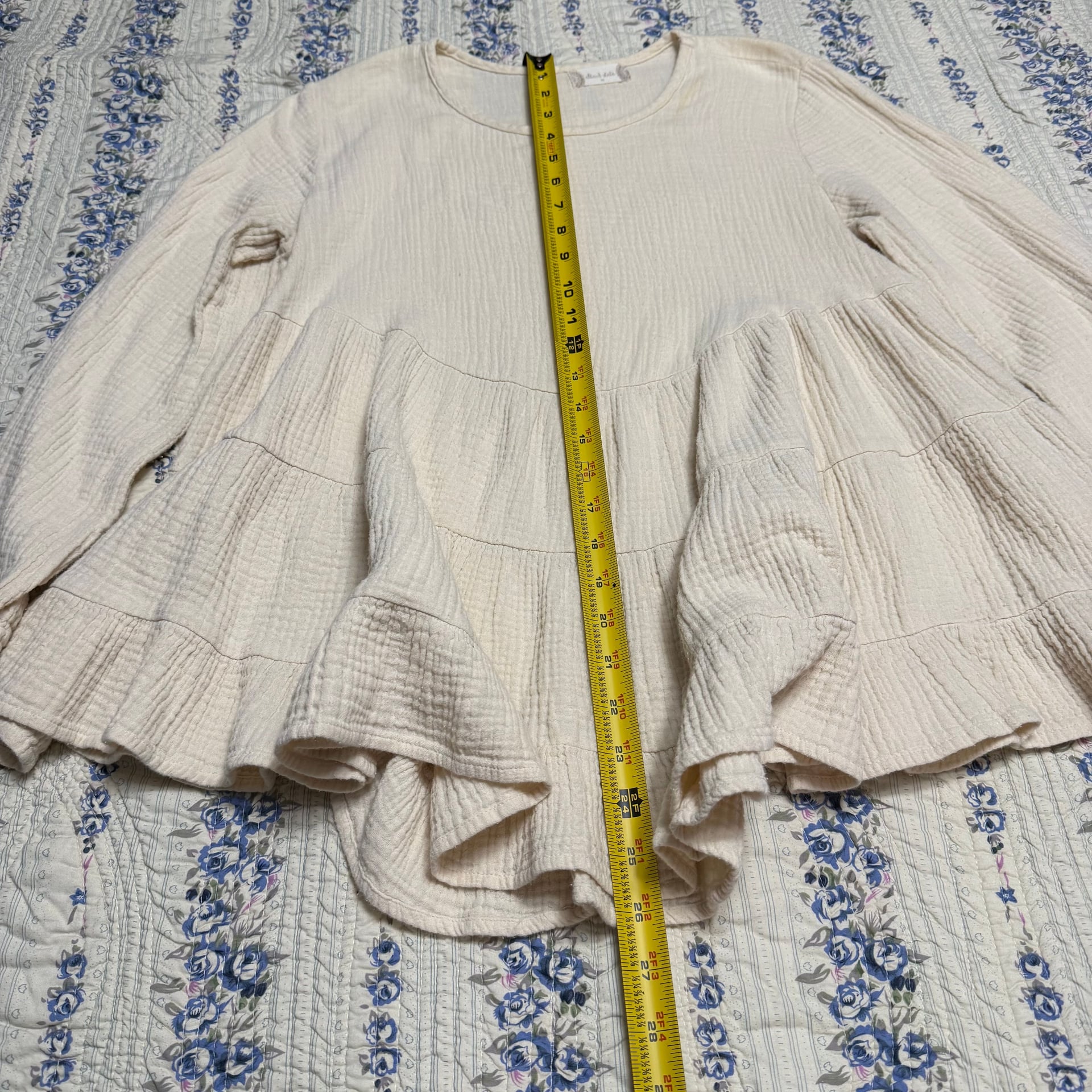 Altar'd State White Flowy Cropped Long Sleeve 3