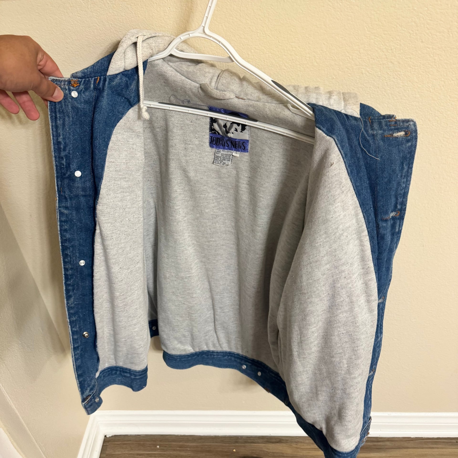 Product thumbnail 3