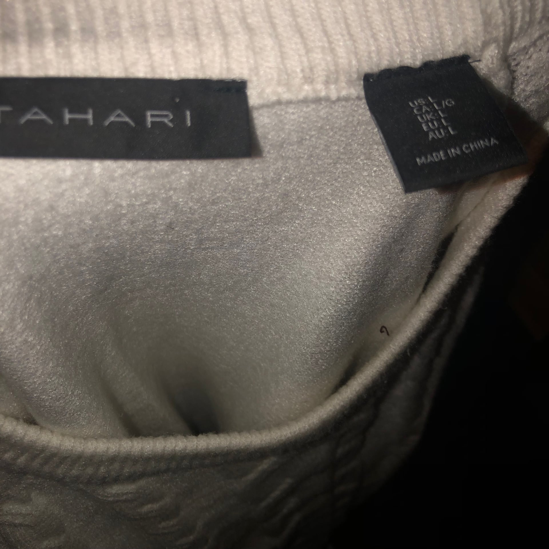 Tahari cable knit sweater 3