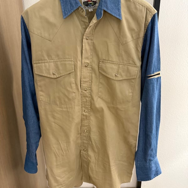 Cumberland Outfitters Men's Southwestern Aztec Pearl Snap Embroidered Shirt