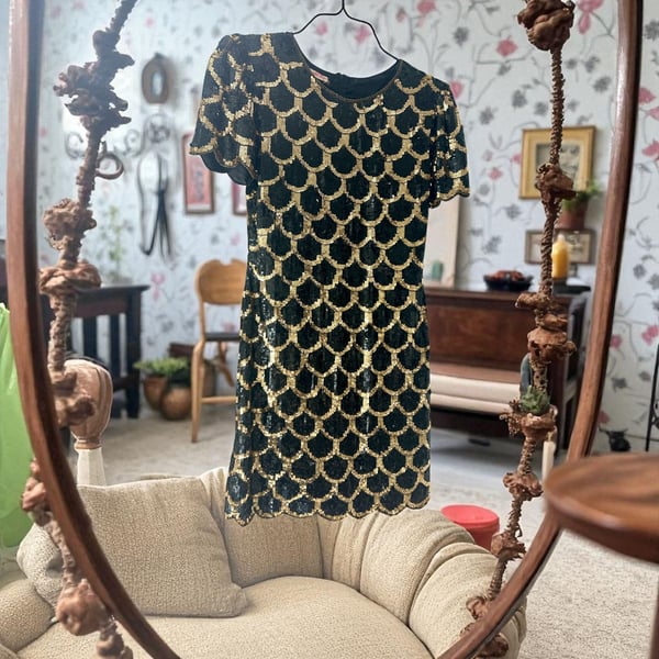 Vintage Scarlet Rage Black & Gold Sequin Art Deco Scallop Mini Dress