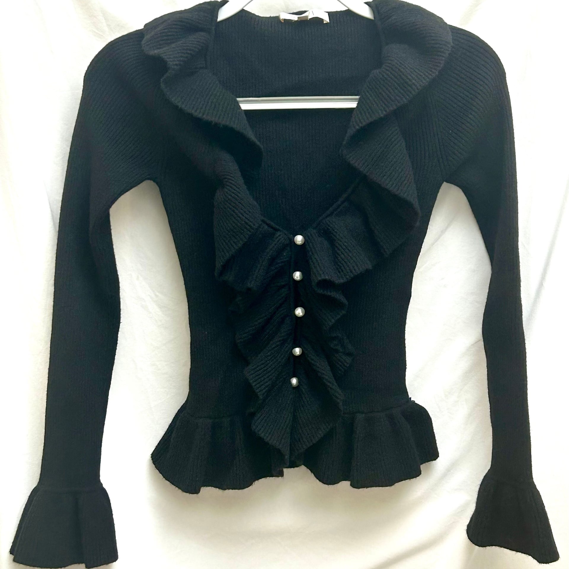 WAYF Black Flutter Ruffle Ribbed Cardigan XS 4