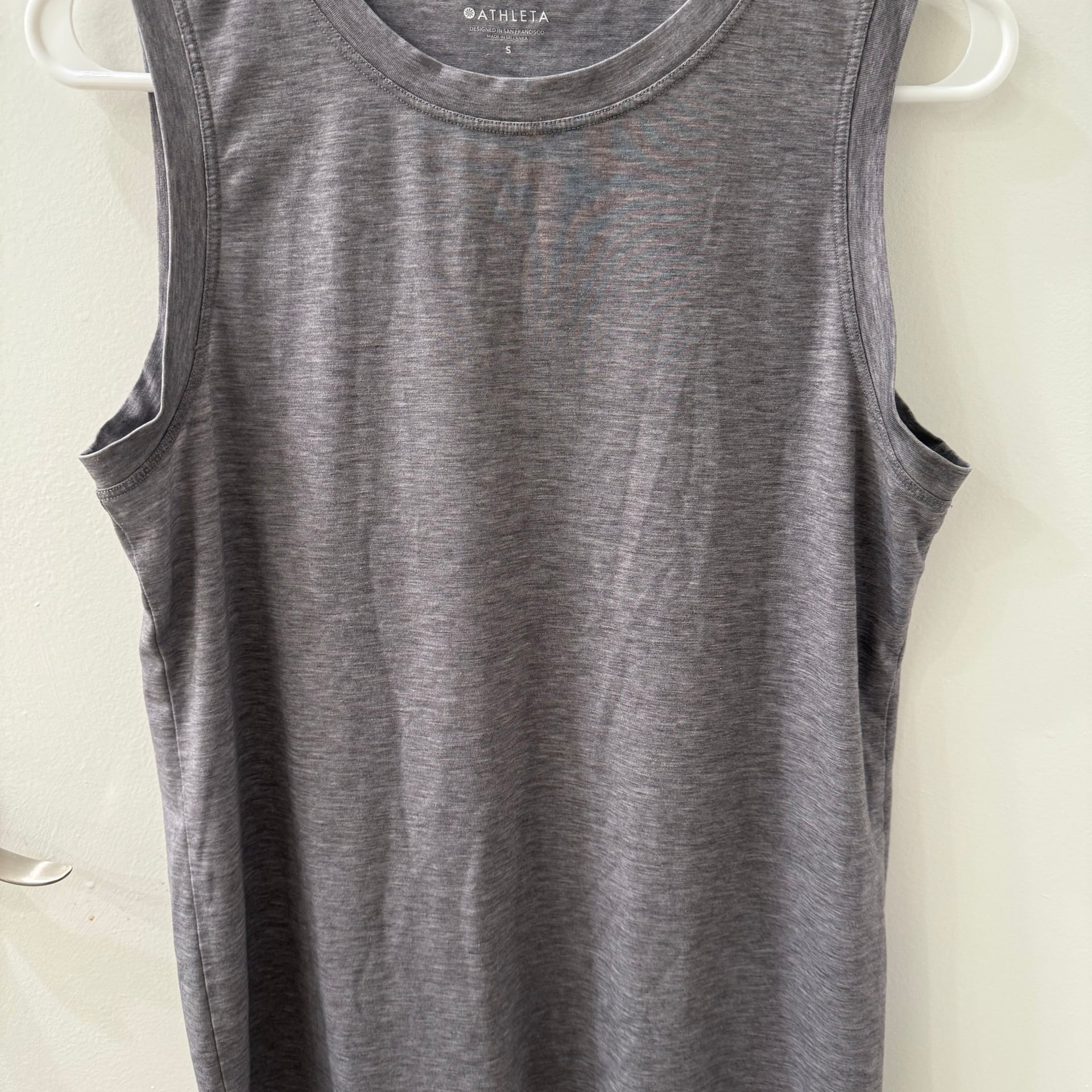Athleta women’s gray workout tank top. 3