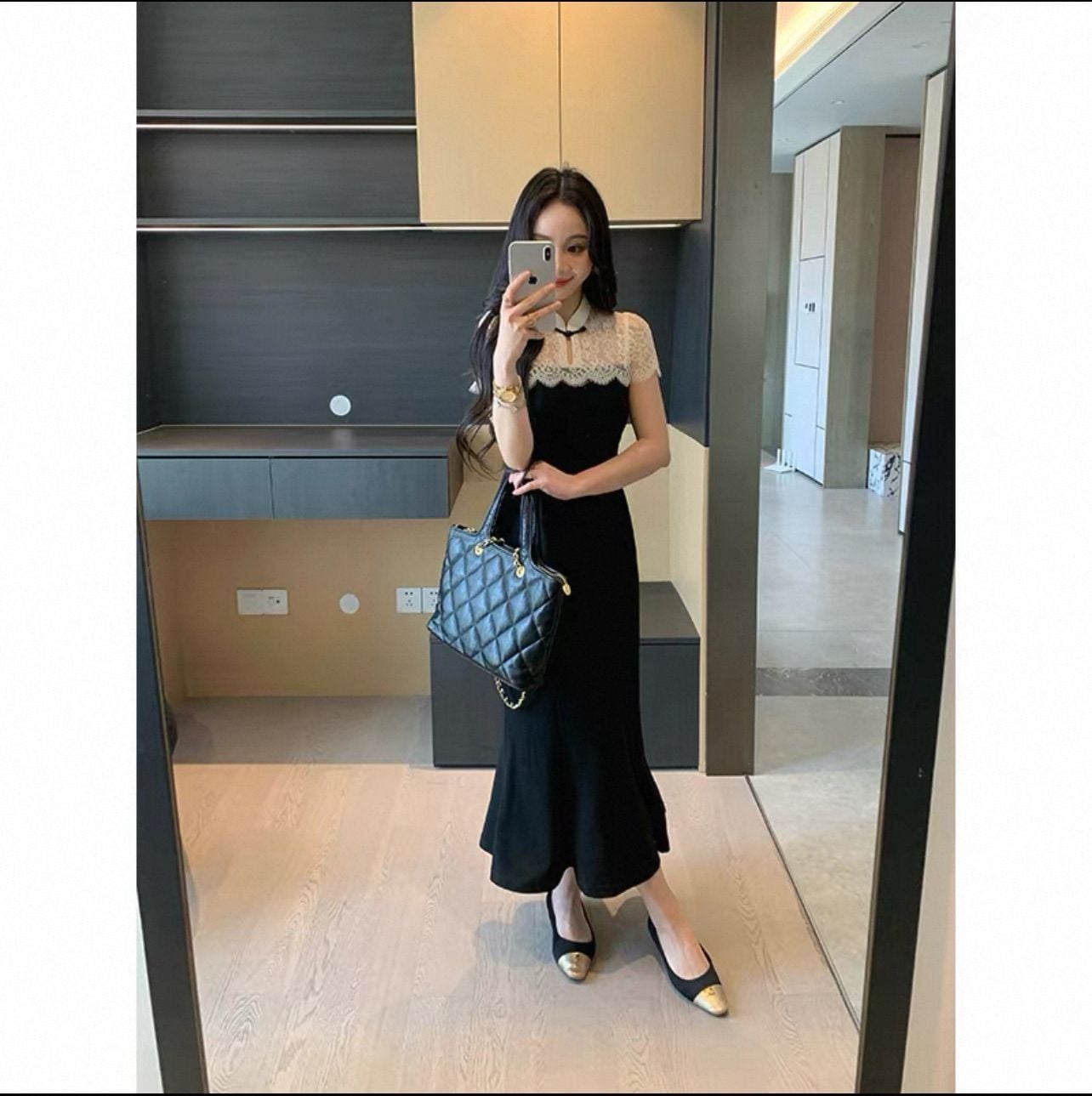 Sleeveless Black Dress With White Bow Detail on , 2