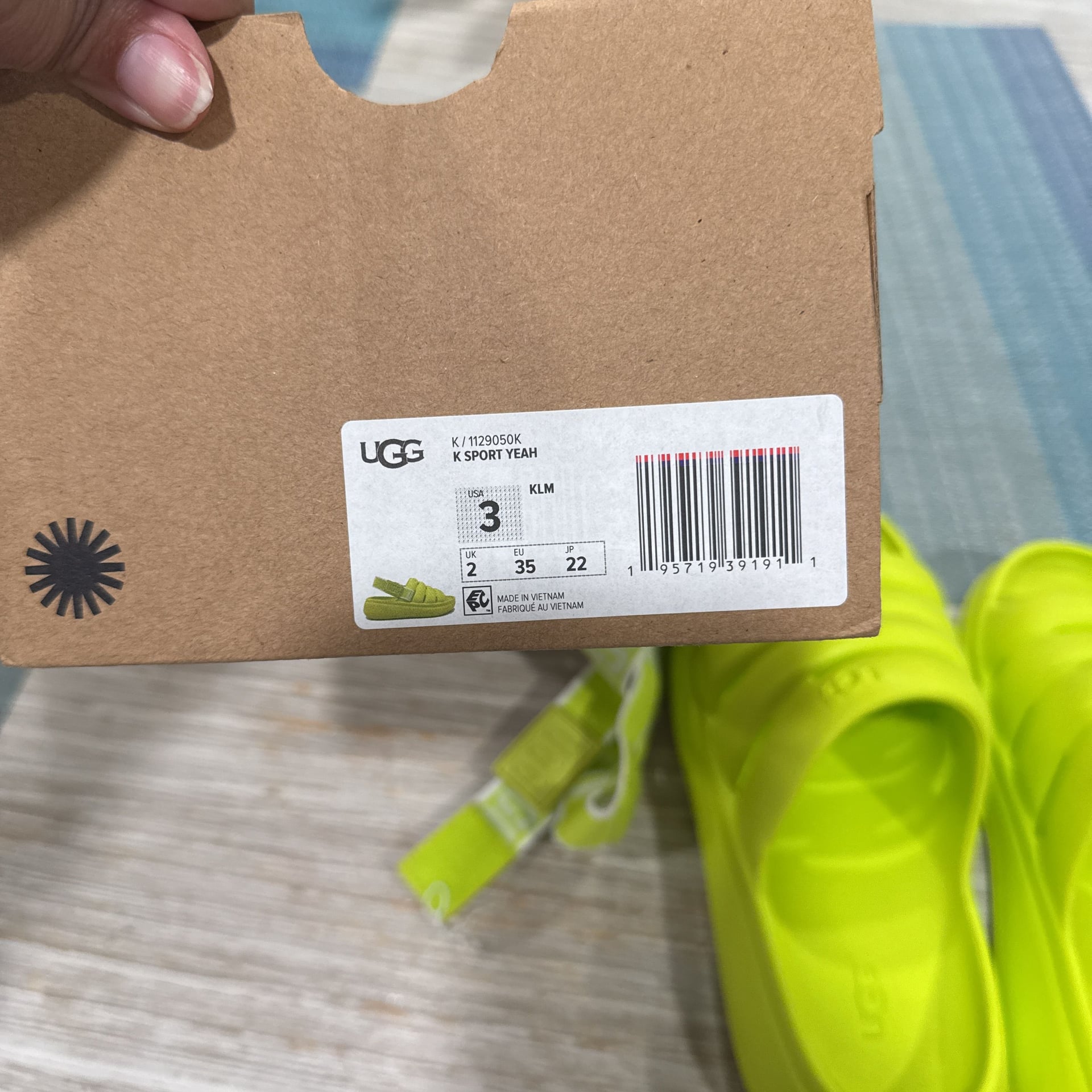 Product thumbnail 4