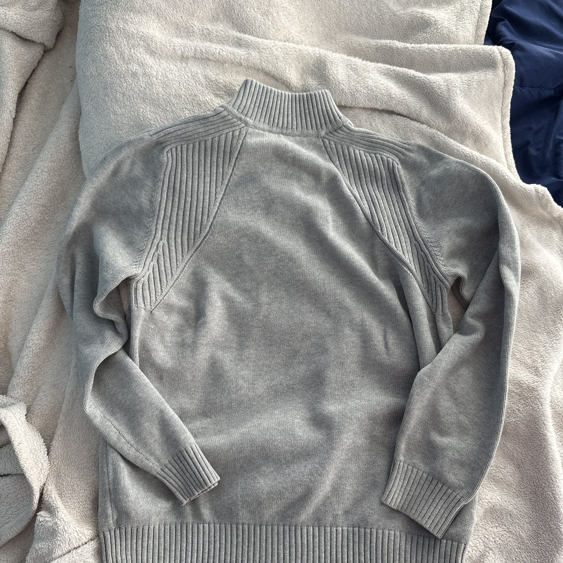 DKNY Jeans Men's Gray 1/4 Zip Mock Neck Long Sleeve Pullover Sweater 3