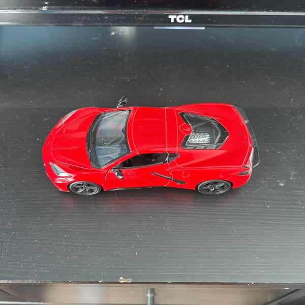 Maisto 2020 Chevrolet Corvette Stingray C8 Red 1:18 Diecast Model Car