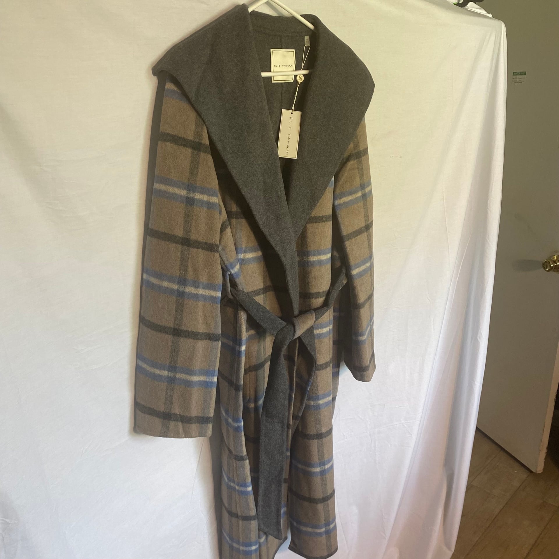 Elie Tahari Wallace Plaid Wrap Coat 3