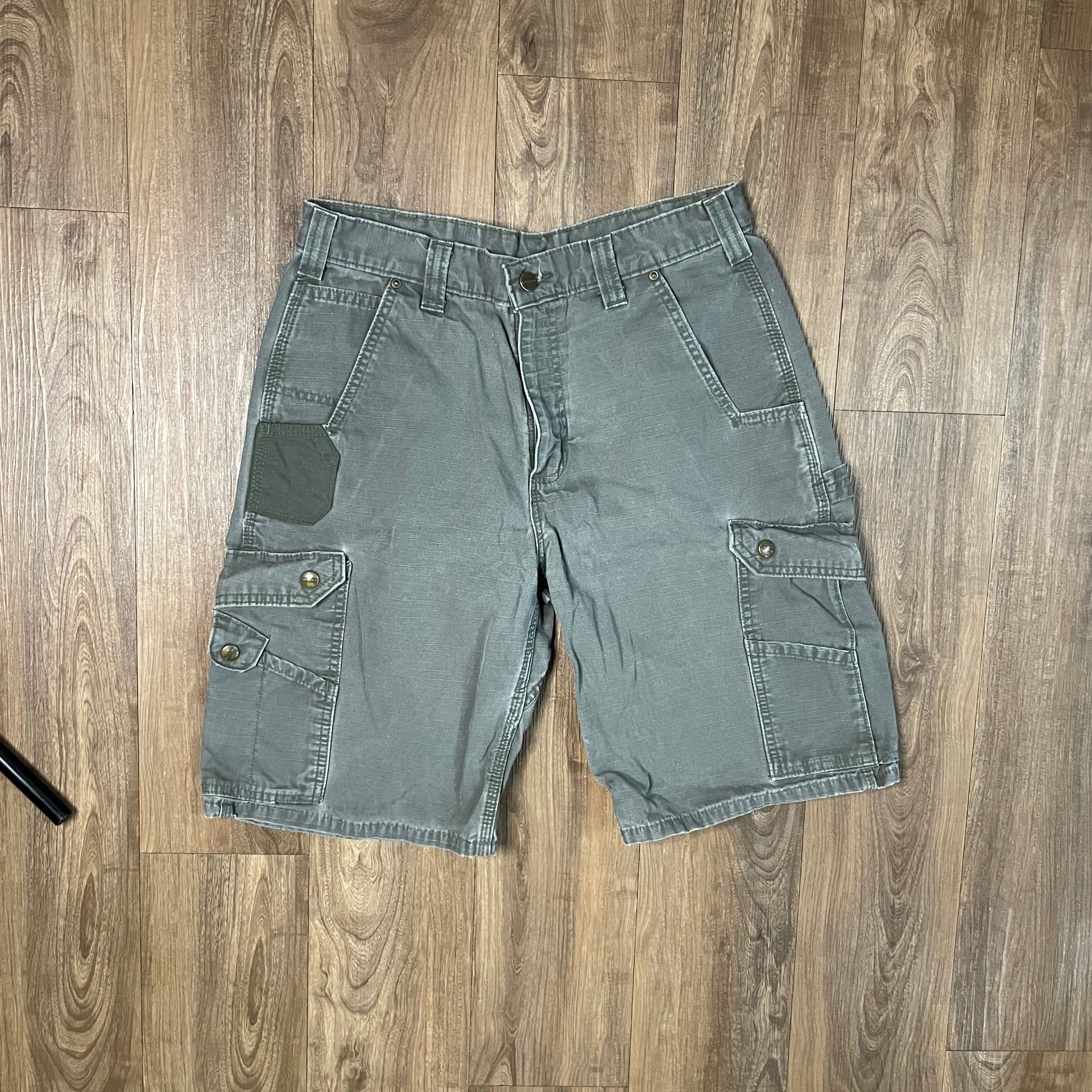 Vintage Carhartt Relaxed Fit Cargo Shorts Green Size 32 2