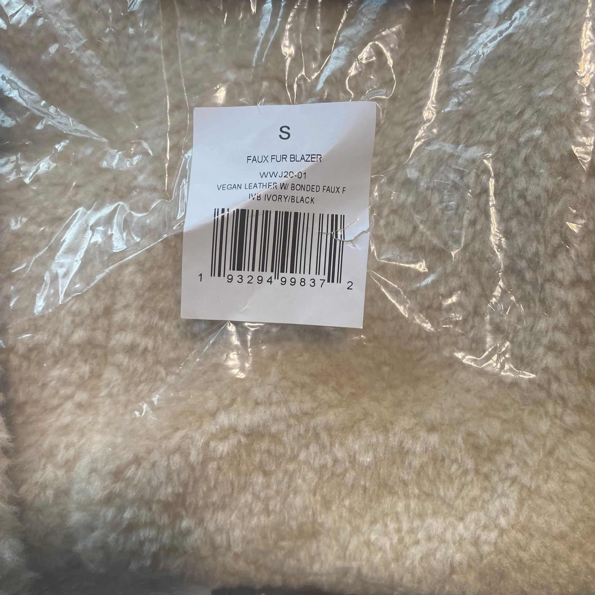 Revolve WeWoreWhat Faux Fur Blazer in Ivory & Black Sz S NWT MSRP $ 148 10