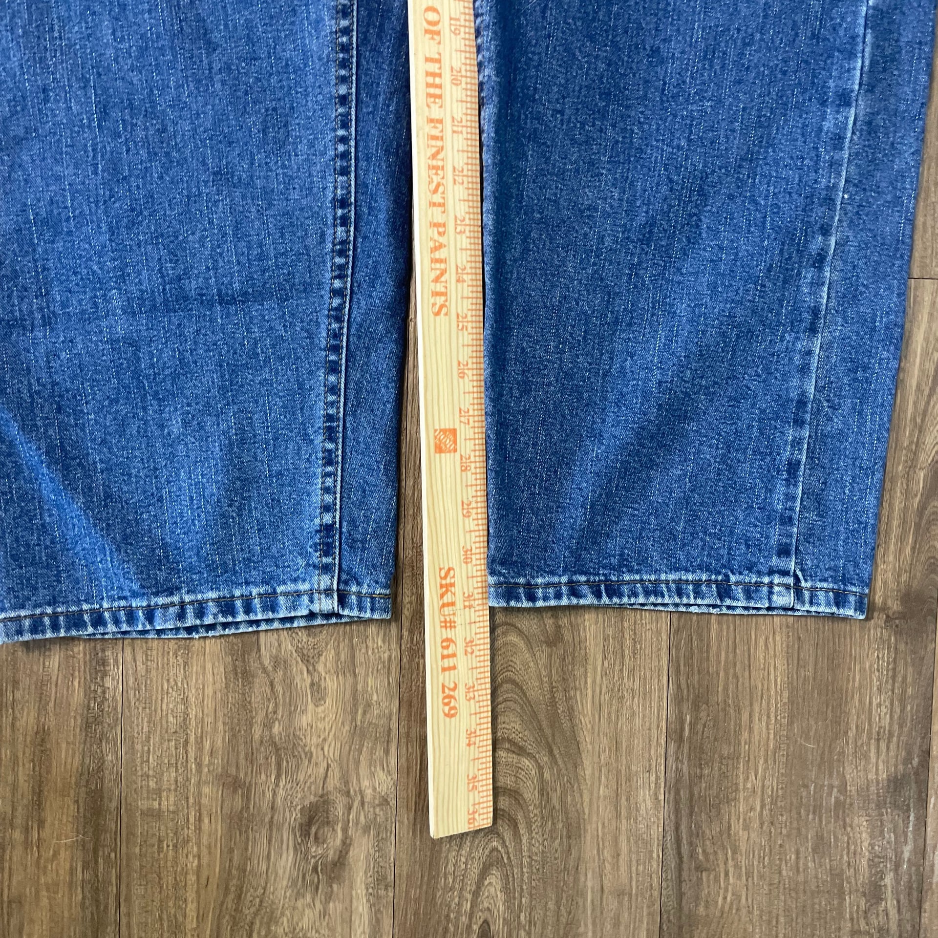 Vintage LL Bean Natural Fit Blue Denim Jeans Tag 40x32, 100% Cotton 5