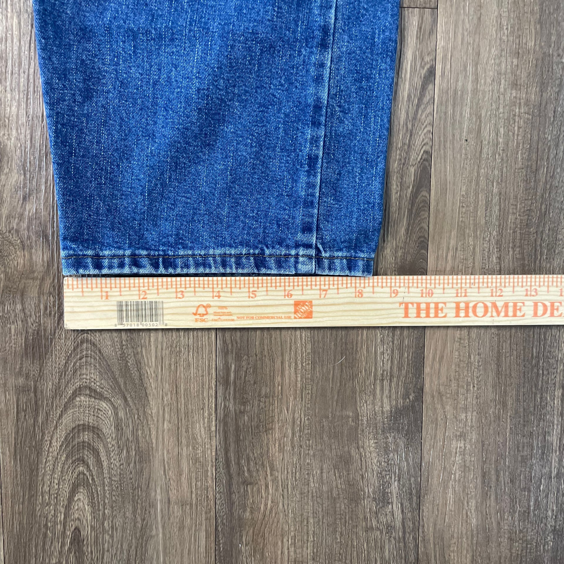 Vintage LL Bean Natural Fit Blue Denim Jeans Tag 40x32, 100% Cotton 6