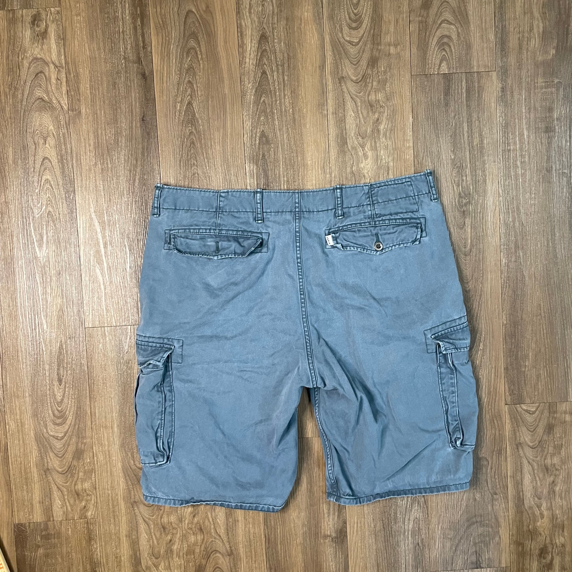 Levi's Mens Blue Cargo Shorts 2