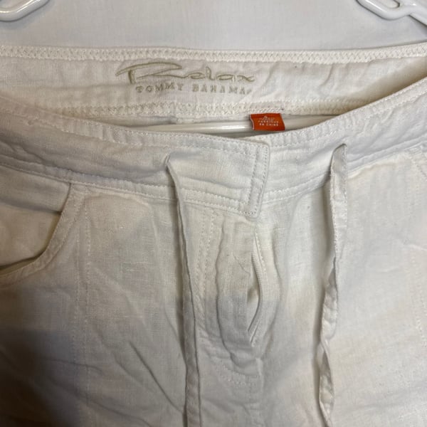 Tommy Bahama Womens 4-Inch Palmbray HR Easy Linen Shorts in White