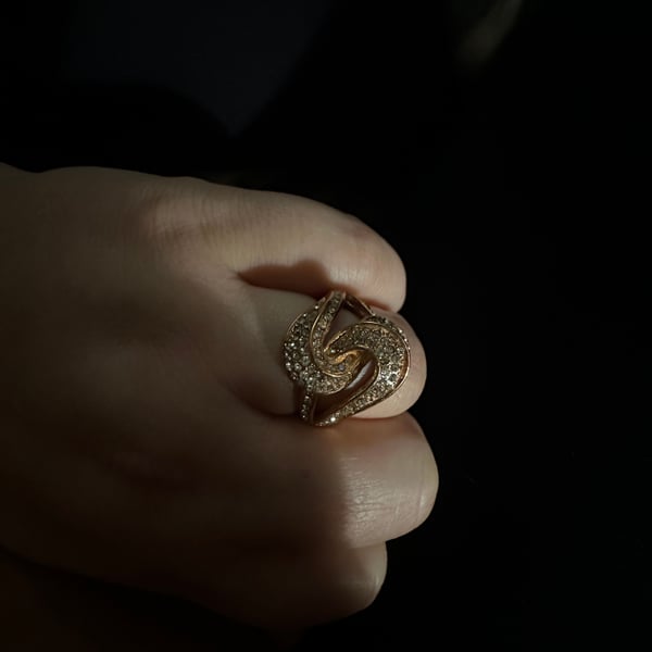 Gilded SS Ring With White Stones interlocking 316L