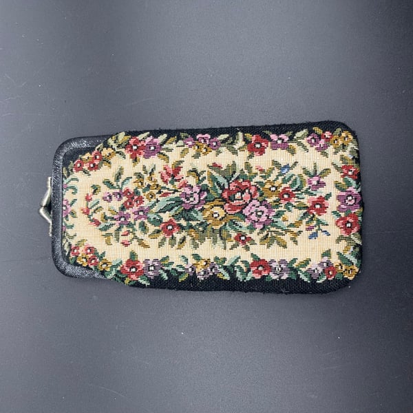 Vintage Tapestry Needlepoint glasses Or Cigarette Holder black floral Kiss Lock
