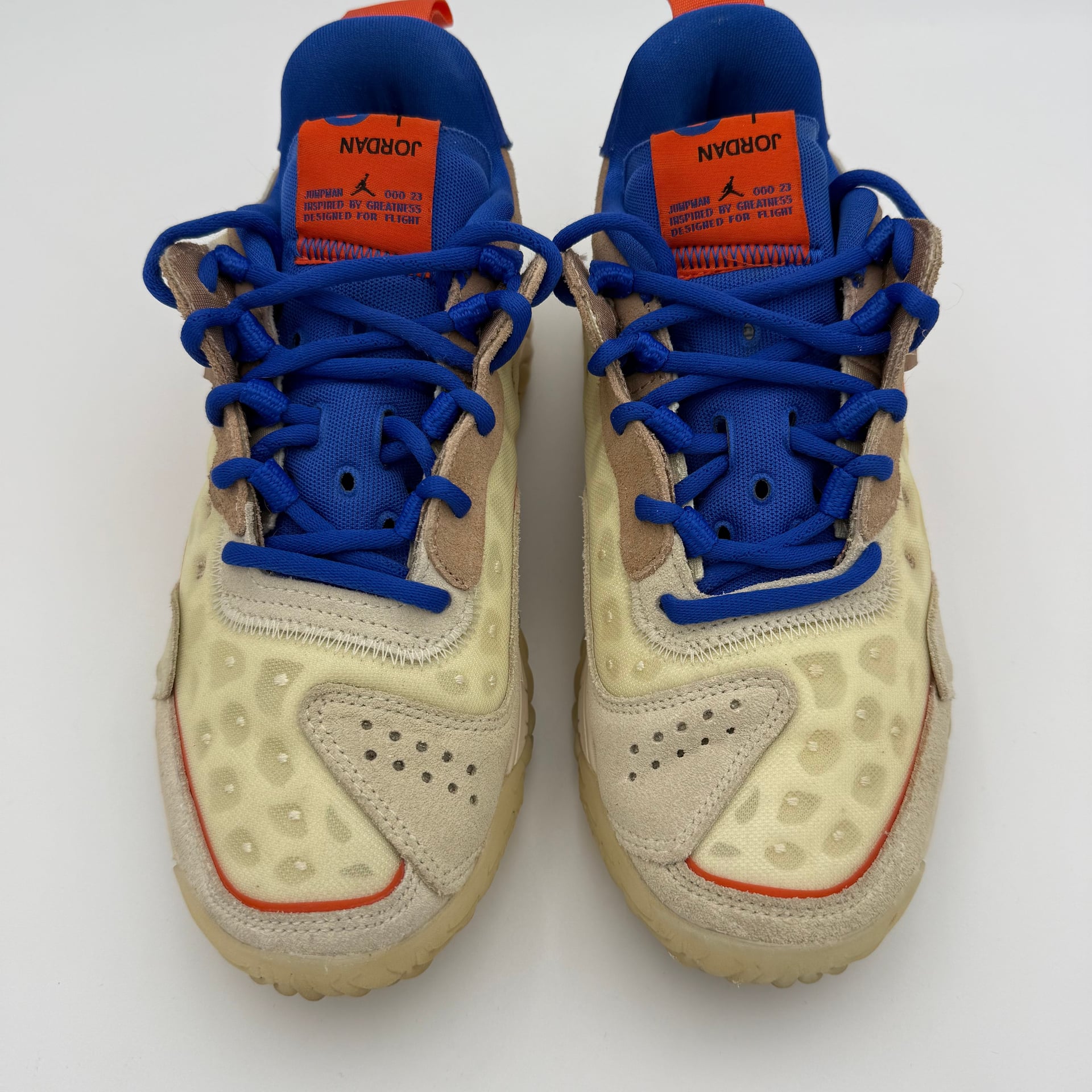 Air Jordan Wmns Jordan Delta 2 'Hyper Royal Orange' 2