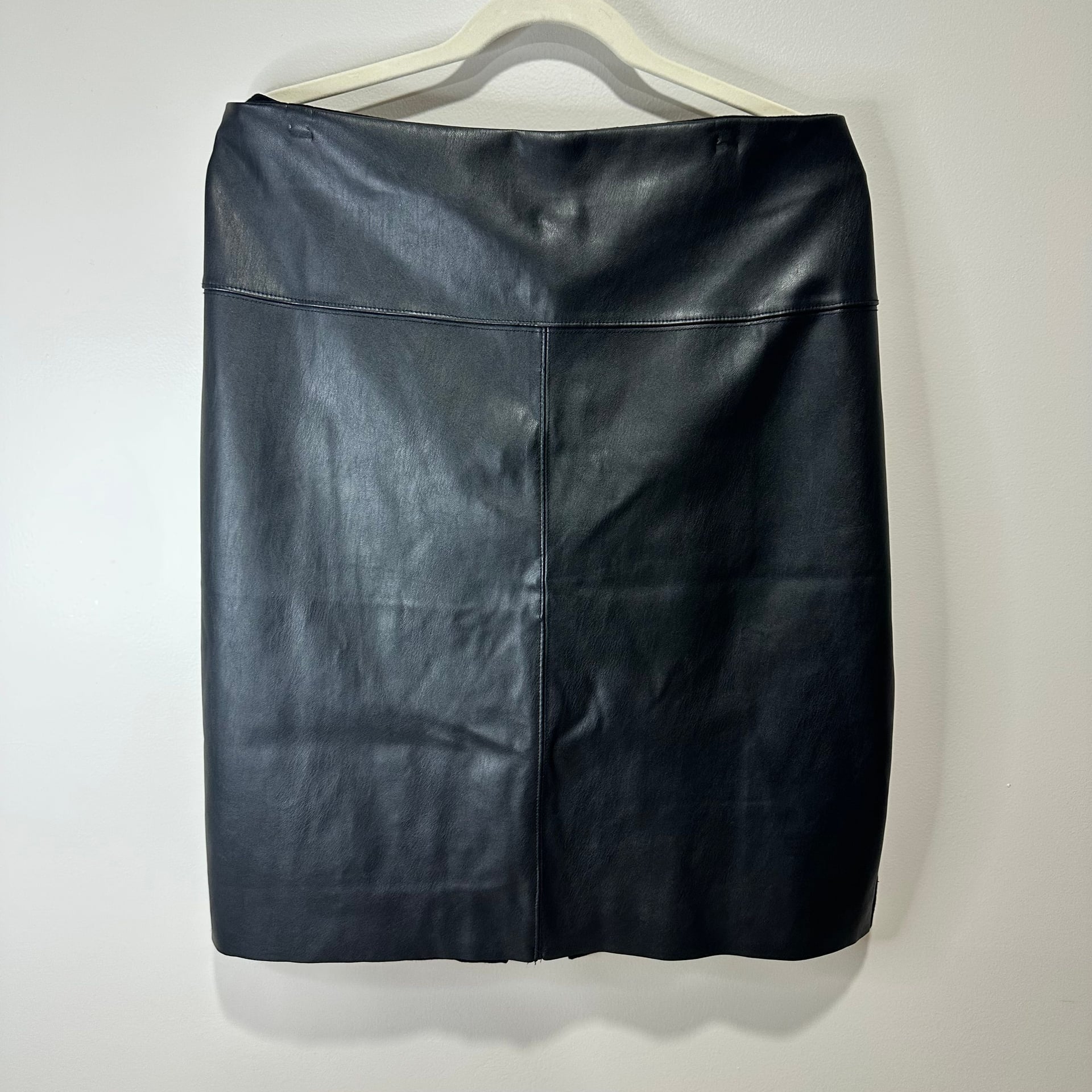Michael Kors Black Faux Leather Skirt with gold zipper, Sz XL 2