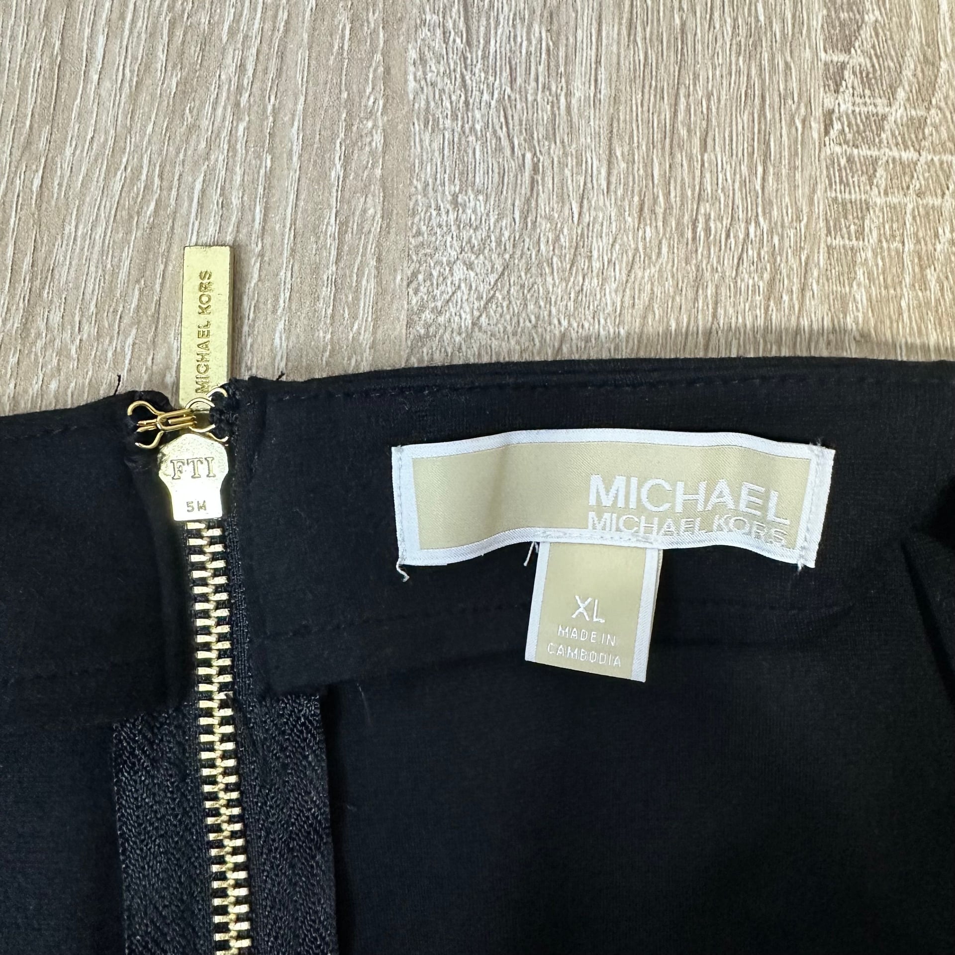 Michael Kors Black Faux Leather Skirt with gold zipper, Sz XL 4