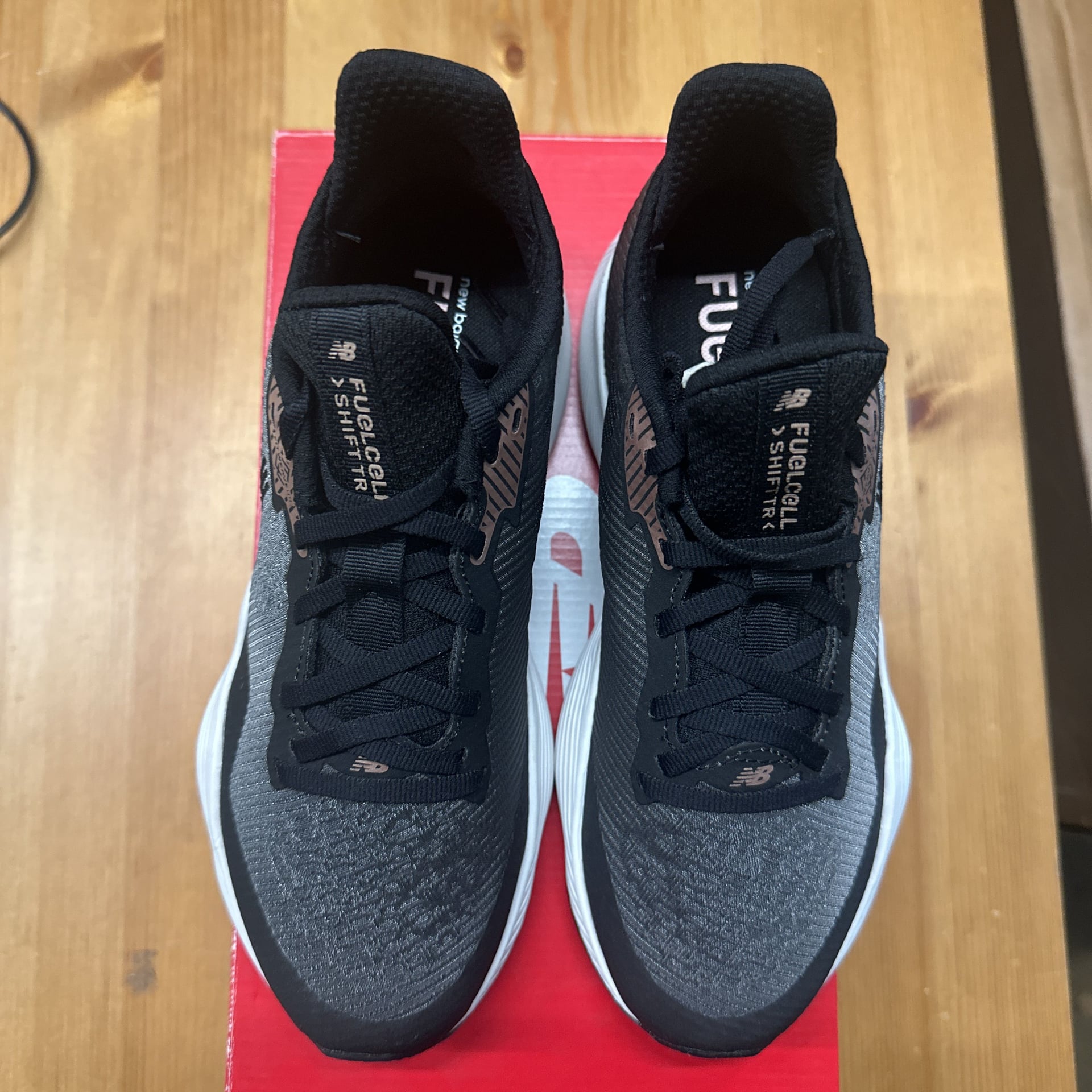 New Balance FuelCell Echolucent Black/Pink Athletic Shoes Running Training 3