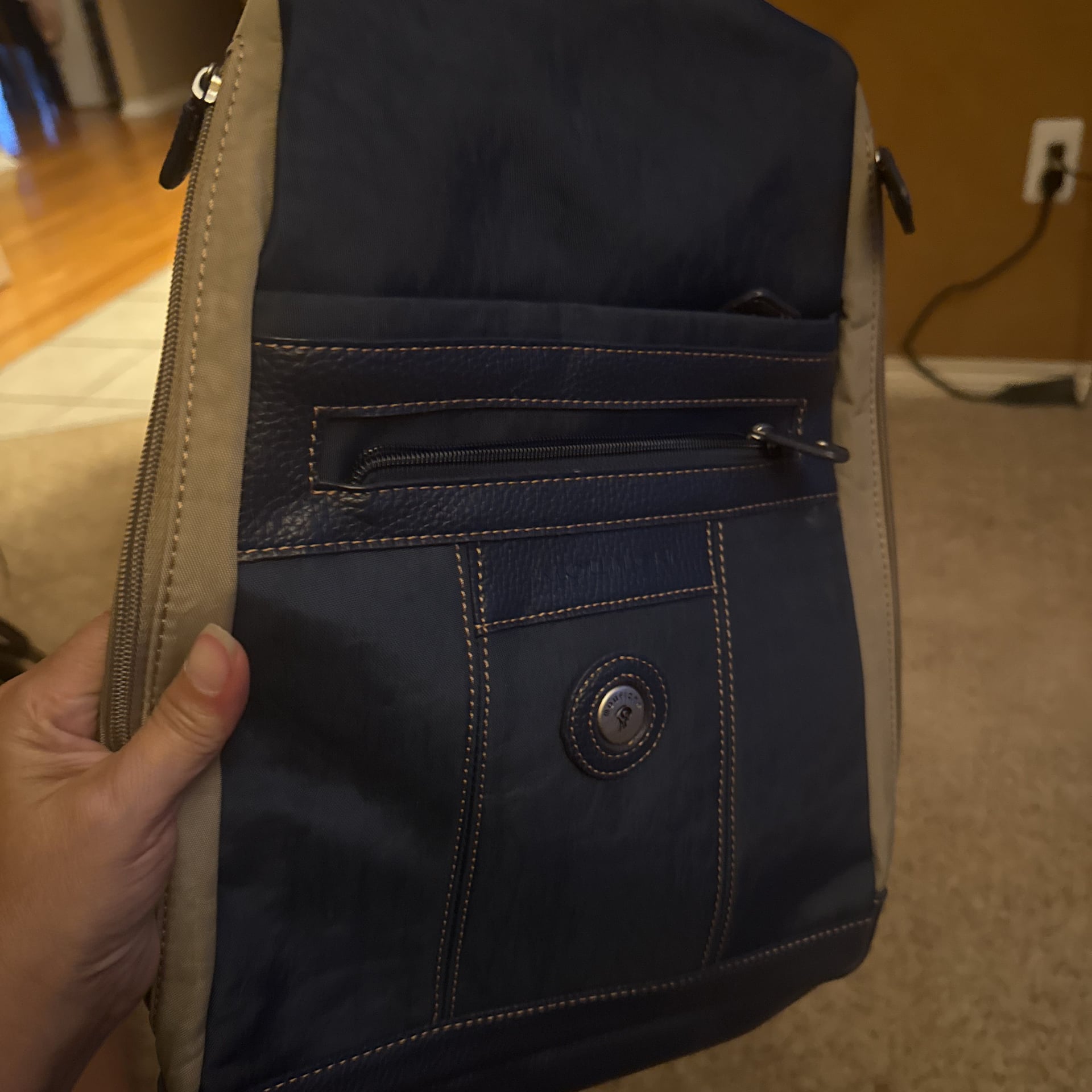 Product thumbnail 6