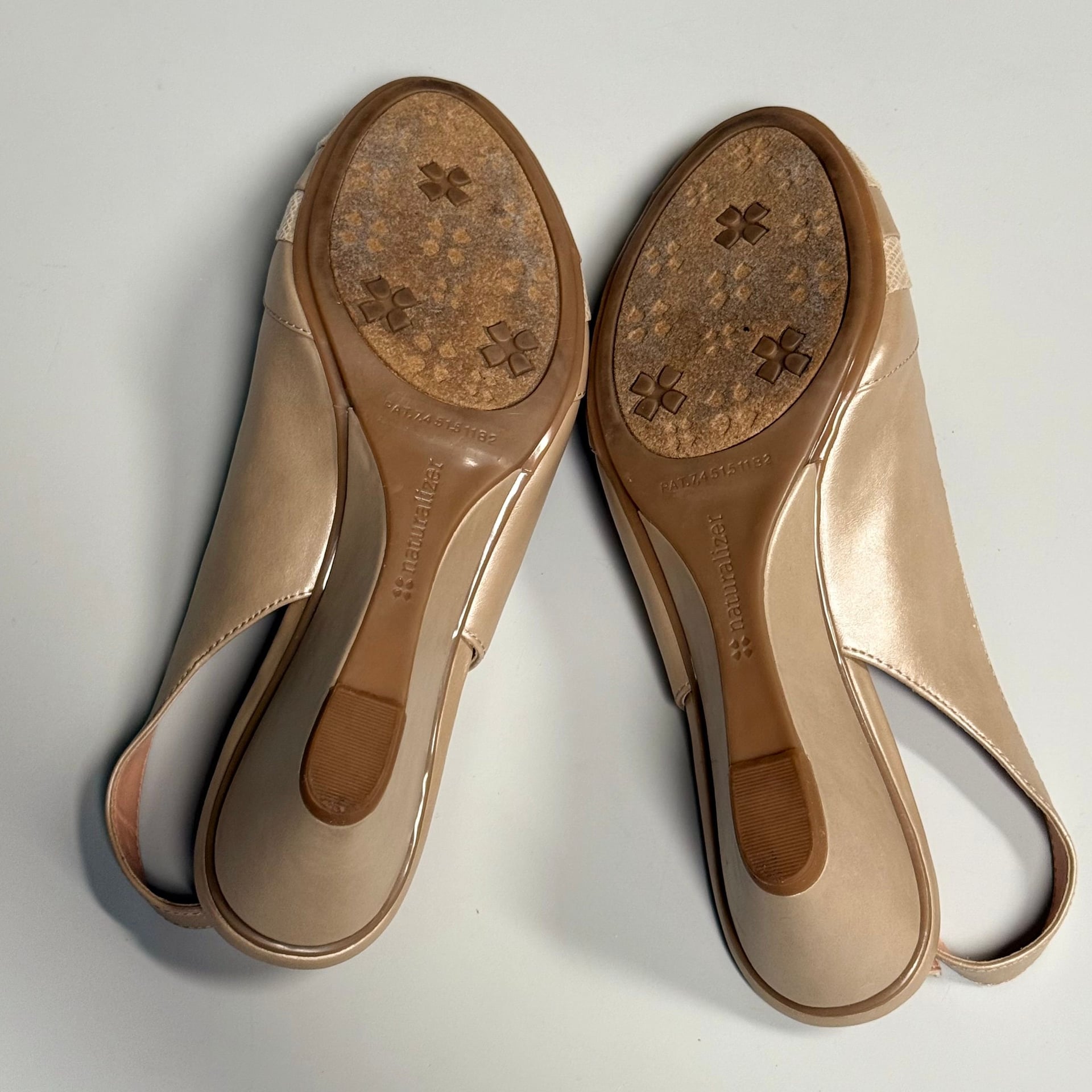Naturalizer N5 Wedges Slingback Womens 8M Hampton Tan Nude Heels Beige Comfort 6