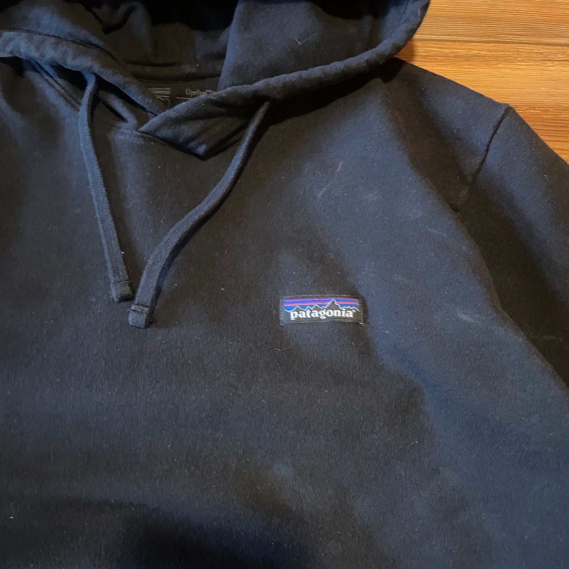 Patagonia Men's hoodie 4