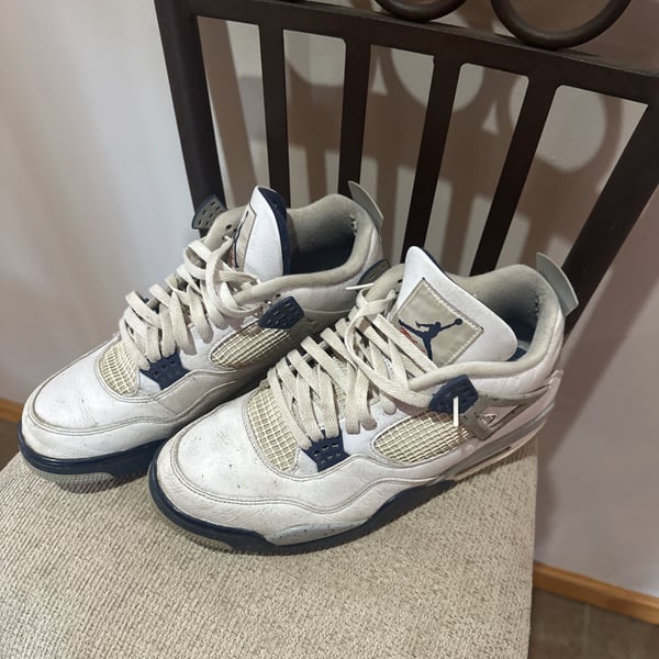Nike Air Jordan 4 Retro Midnight Navy