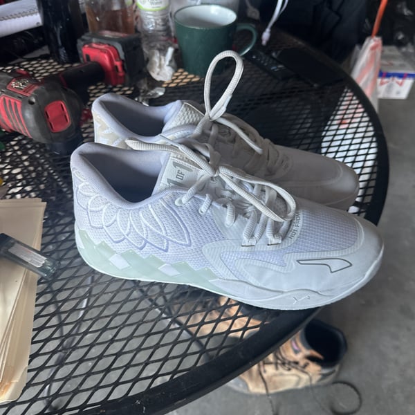 PUMA x LAMELO BALL MB.01 Lo Big Kids' Basketball Shoes