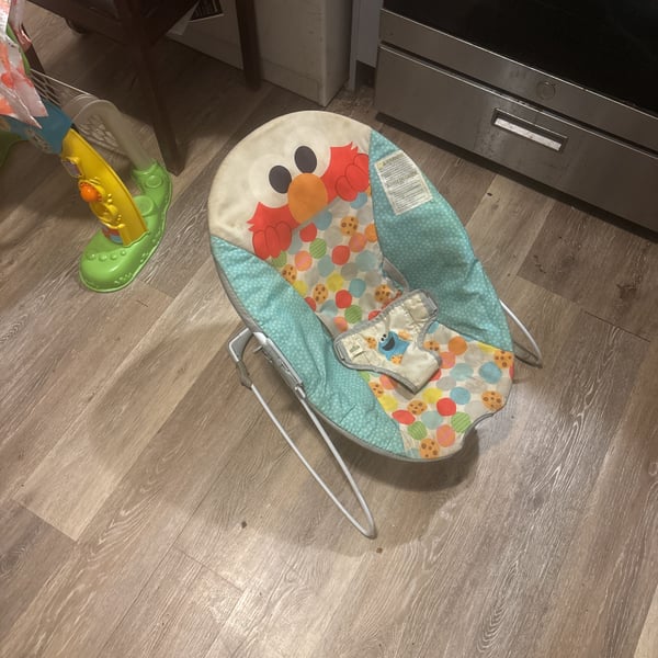 Bright Starts Sesame Street Elmo Vibrating Baby Bouncer
