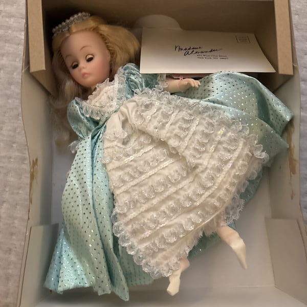 Vintage Madame Alexander 12” Princess Doll #1304 Green Dress Original Box