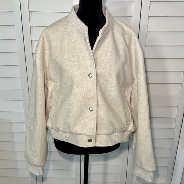 Cream Zara bomber jacket women’s size XL