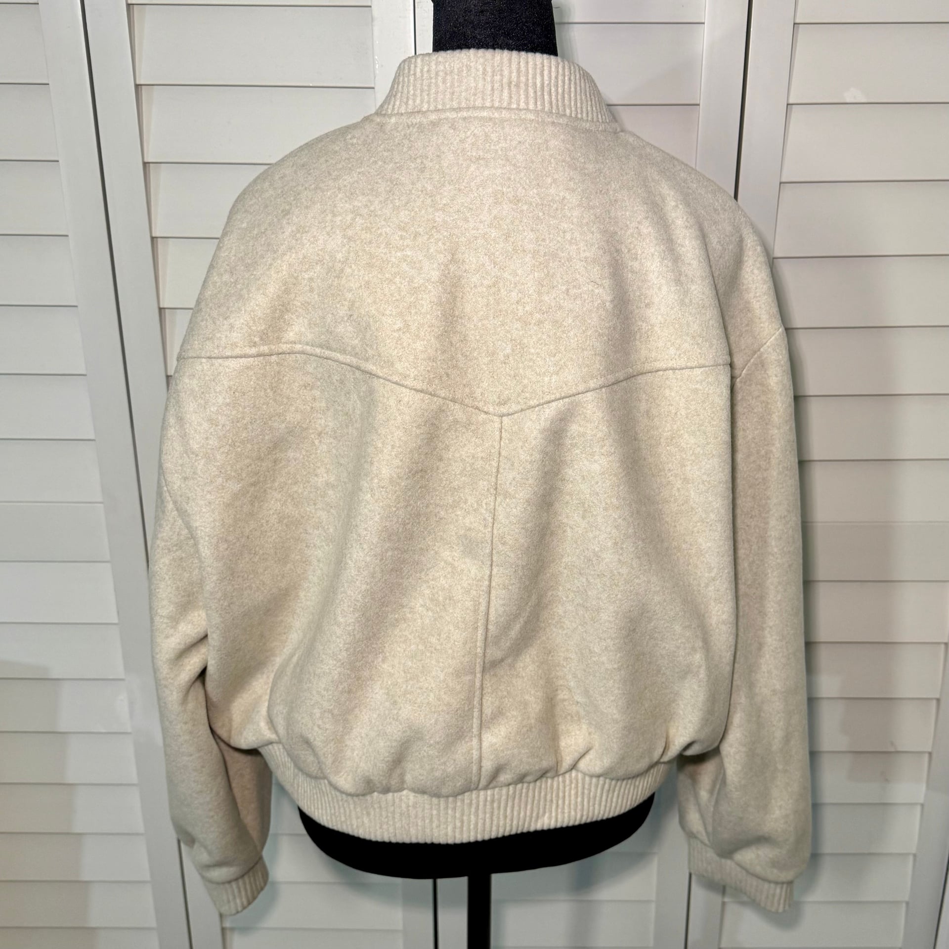 Cream Zara bomber jacket women’s size XL 3