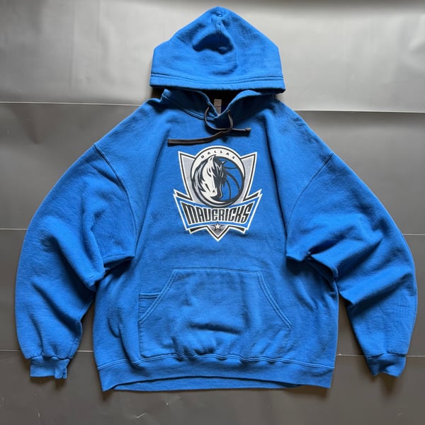 Dallas Mavericks Blue Classic Chenille Hoodie