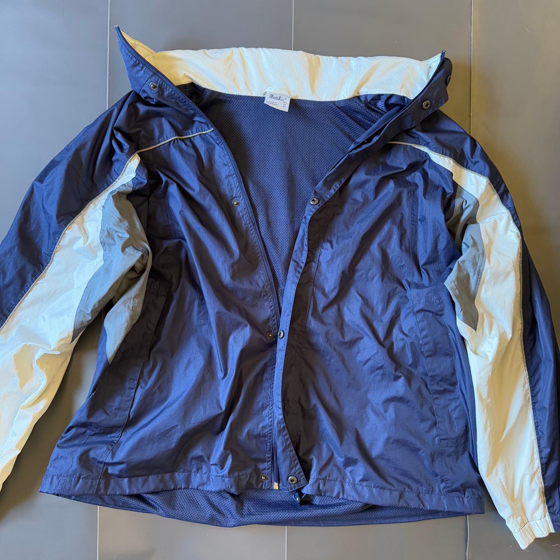 Full Zip Blue & White Windbreaker Jacket 1