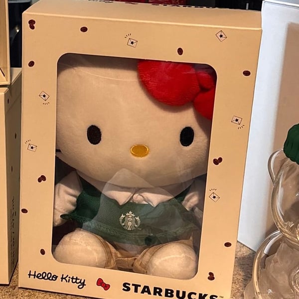 2025 Starbucks hello kitty Plush toy New