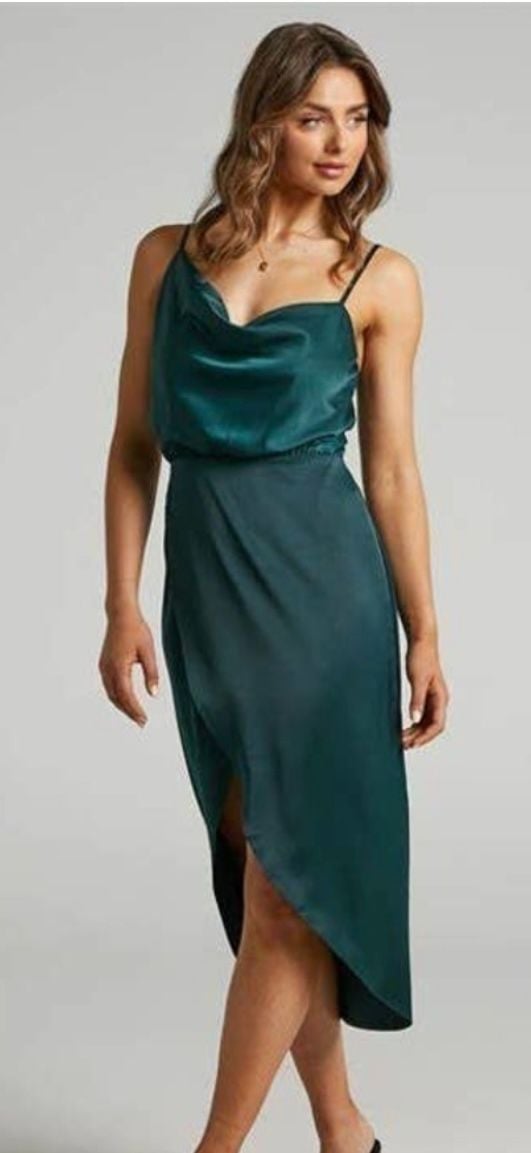 Showpo. Sisters by Heart Asymmetrical Dress In Emerald Sz 4 US 2