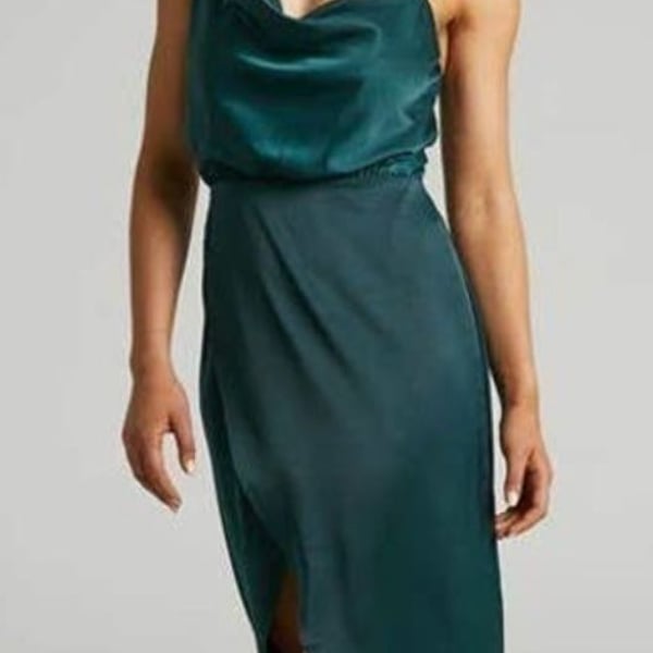 Showpo. Sisters by Heart Asymmetrical Dress In Emerald Sz 4 US