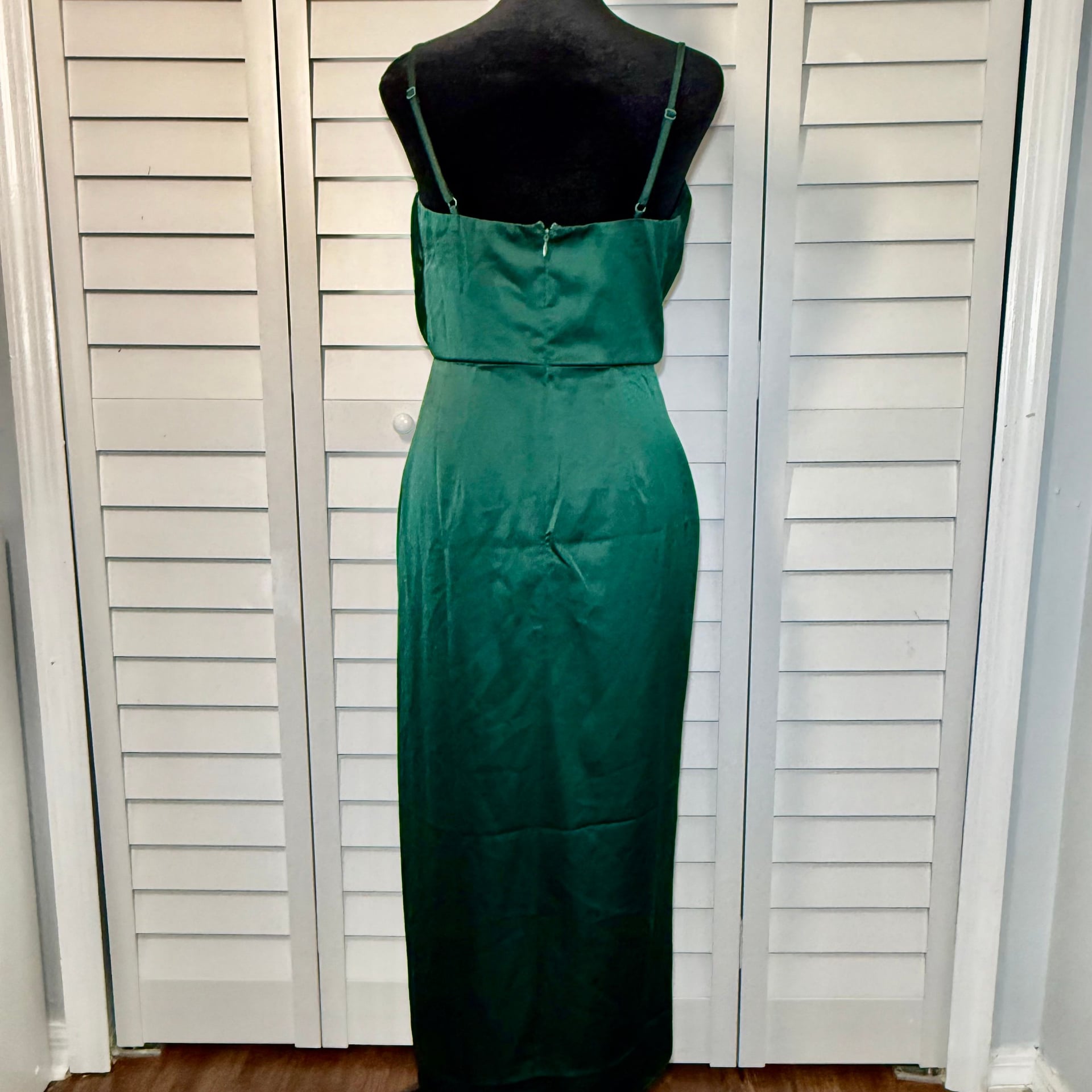 Showpo. Sisters by Heart Asymmetrical Dress In Emerald Sz 4 US 4