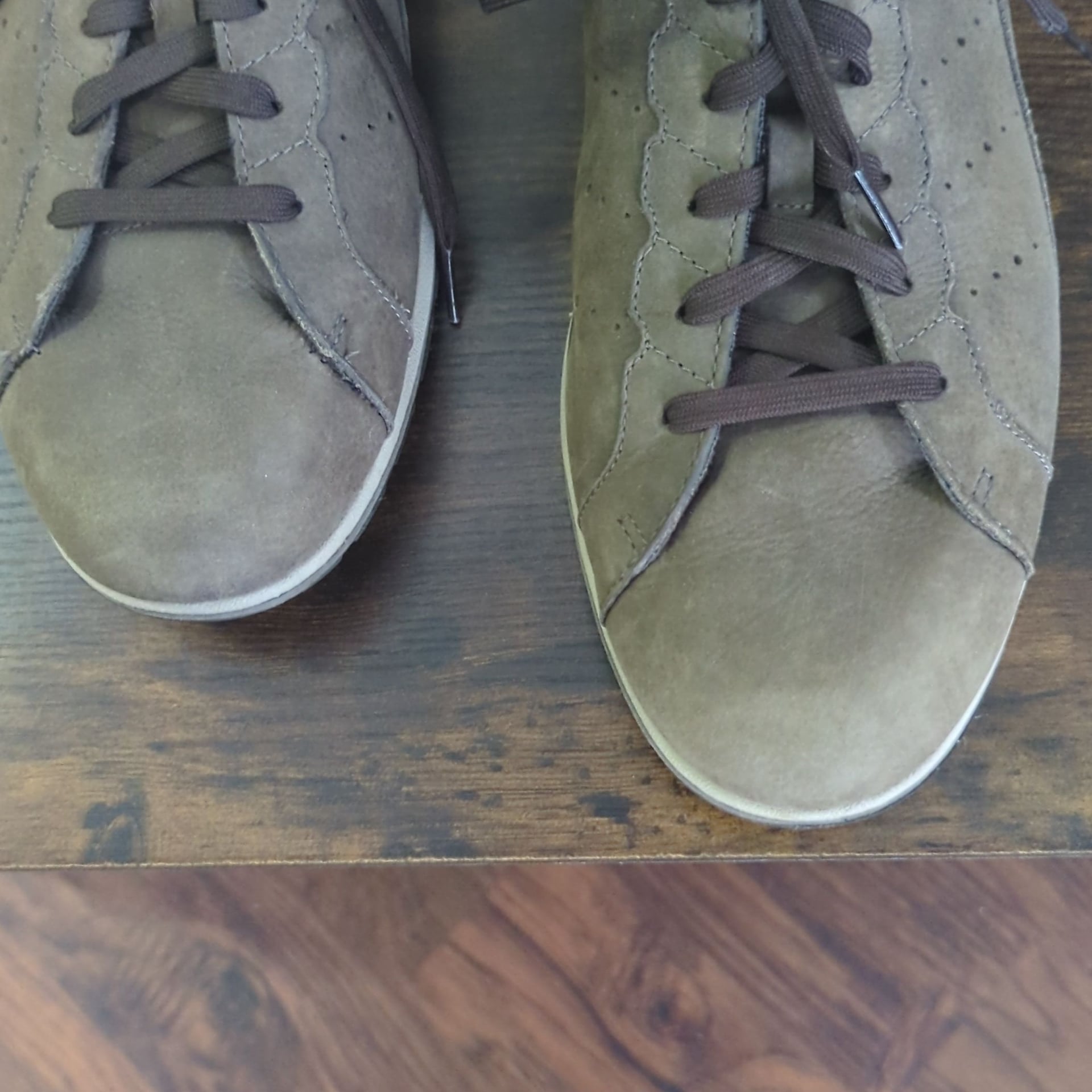Columbia Three Passes Men's Brown Leather Sneakers 9