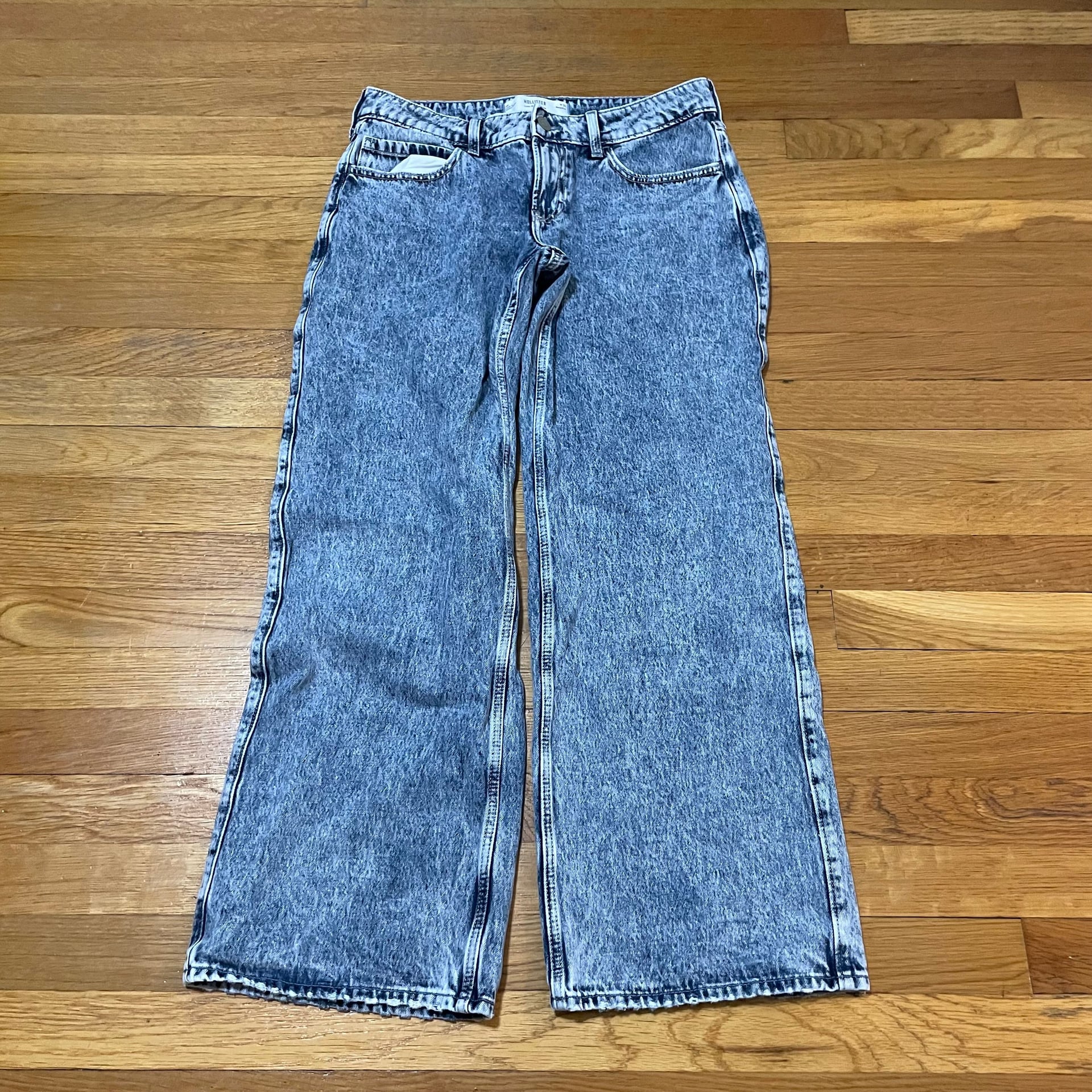 Men’s Hollister Y2K low rise baggy faded denim distressed jeans size 32x29 1