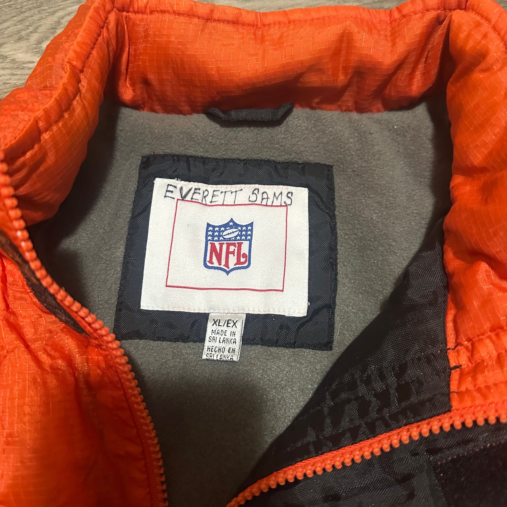 Vintage Cincinnati Bengals NFL Zip Up Insulated Jacket w/ Hideaway Hood 4