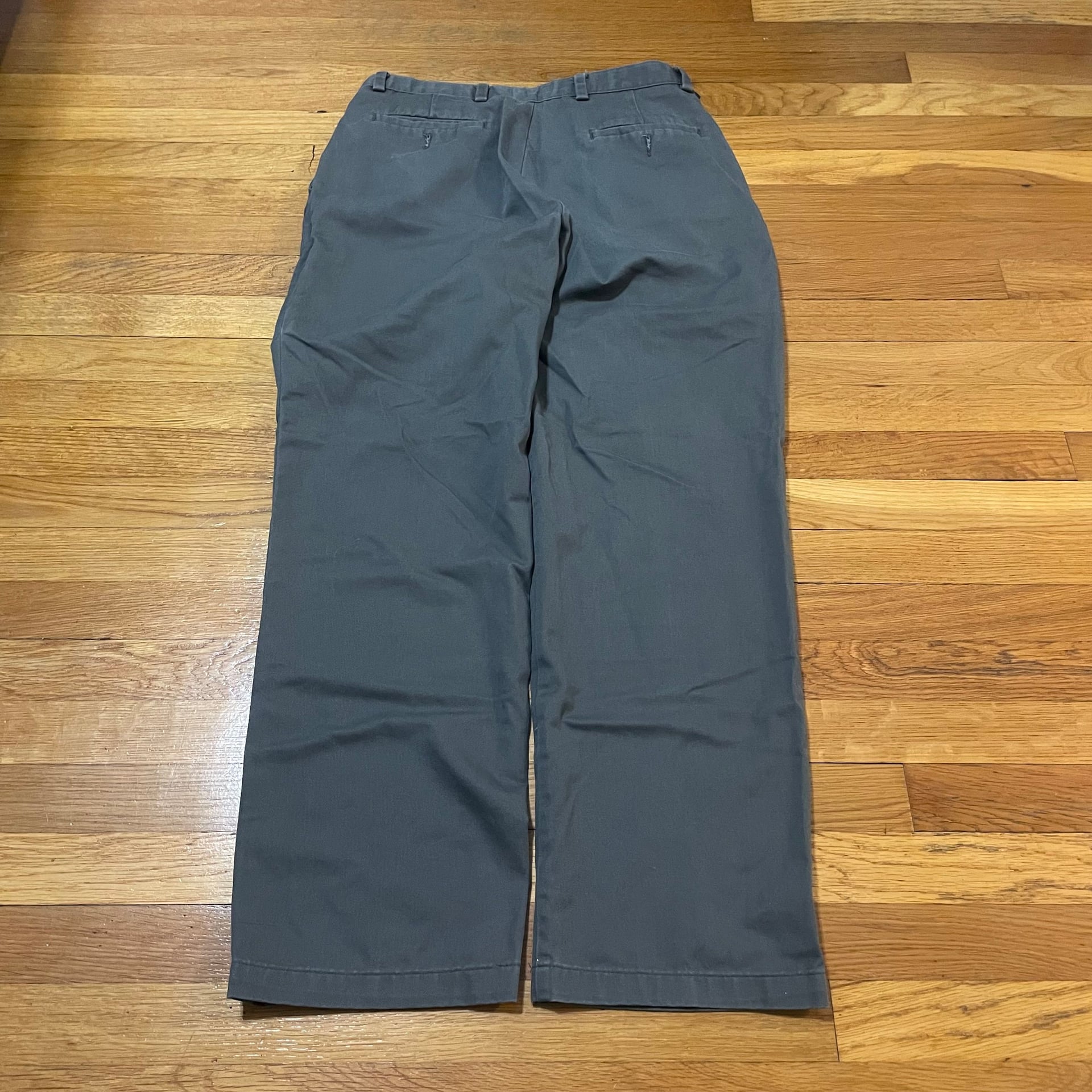 Men’s Grey Dockers preppy straight leg dress pants size 33x32 3