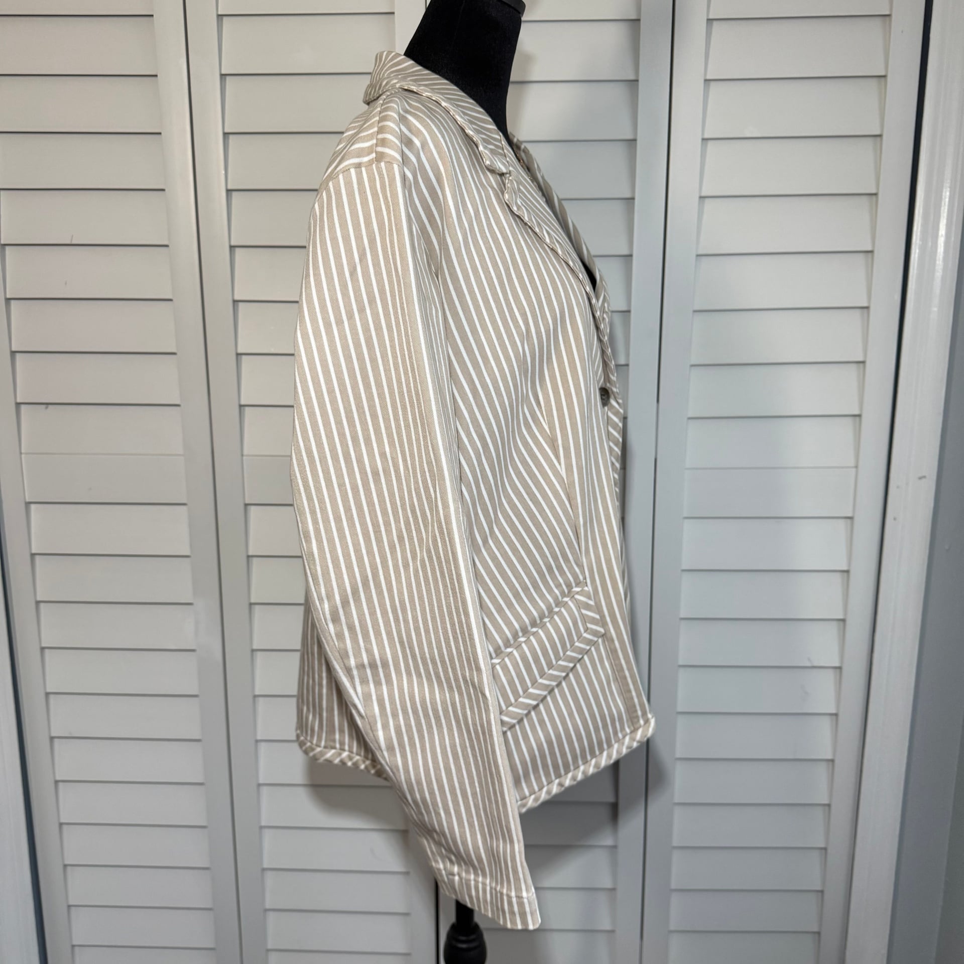 Chico's Khaki & White Striped Long Sleeve Blazer XL (Size 3) 2