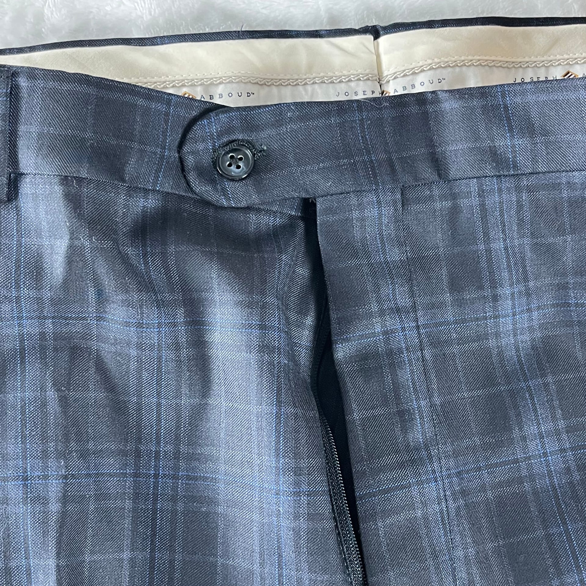 Joseph Abboud navy plaid wool suit 2-button jacket & pants 54L/43L NWT 6