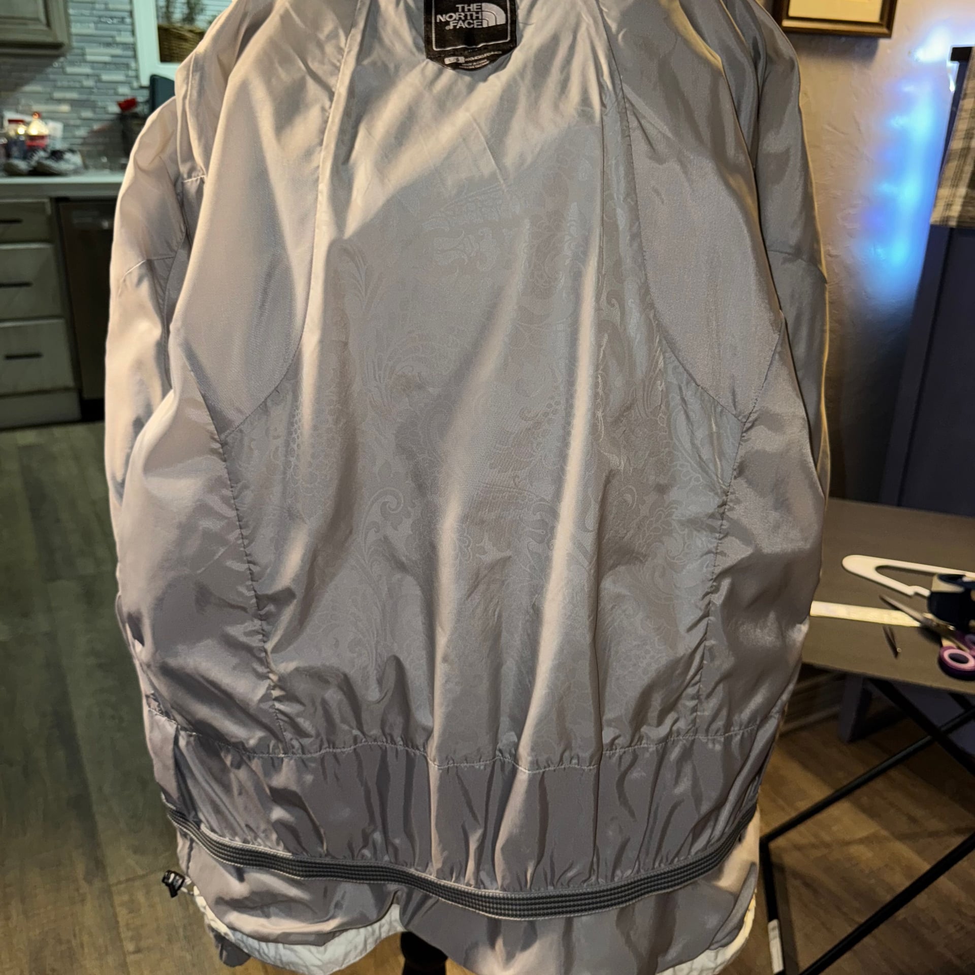 The North Face Women's HyVent Varius Guide Jacket 9