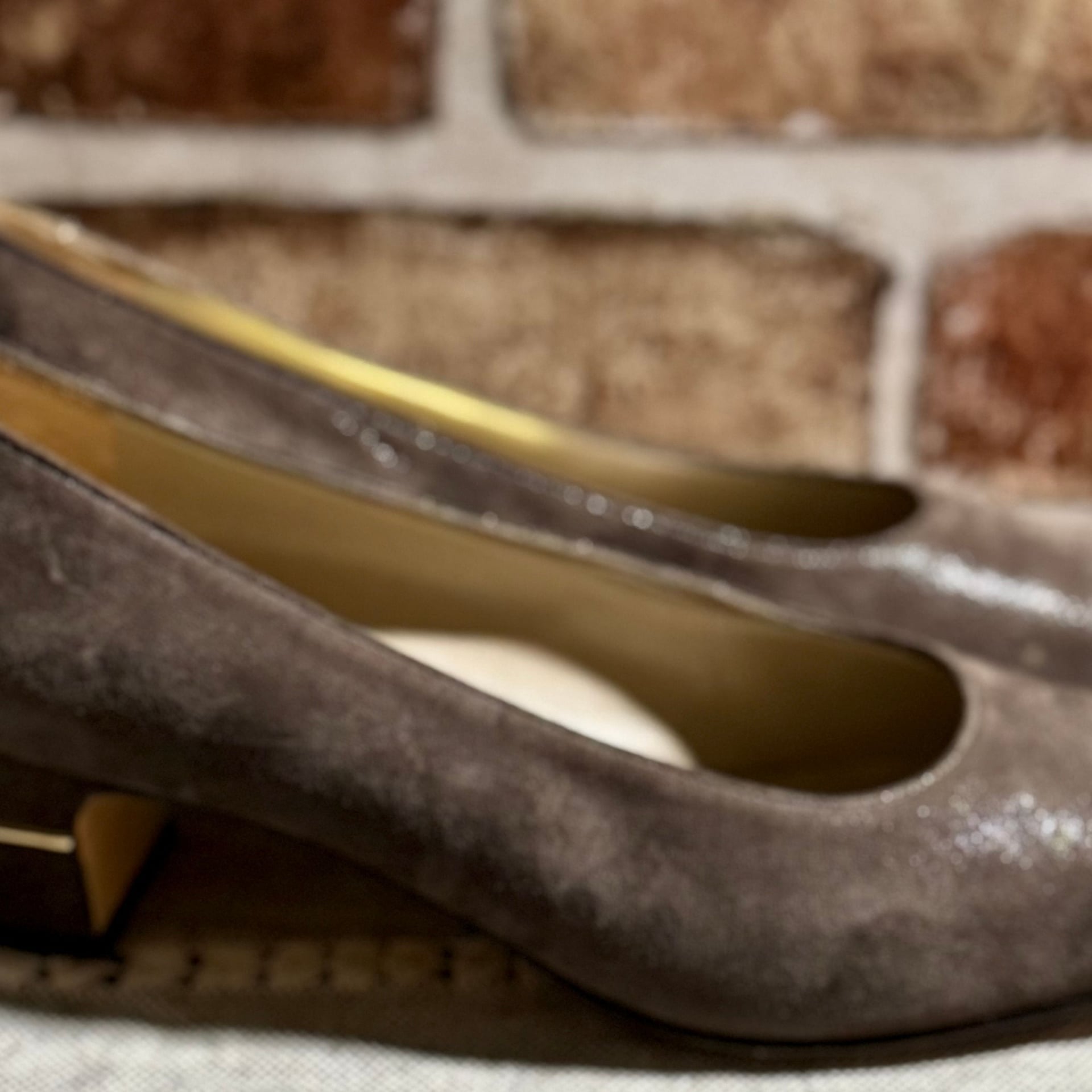 Salvatore Ferragamo Brown Metallic Pumps, Size 8.5 B Vintage Luxury 2