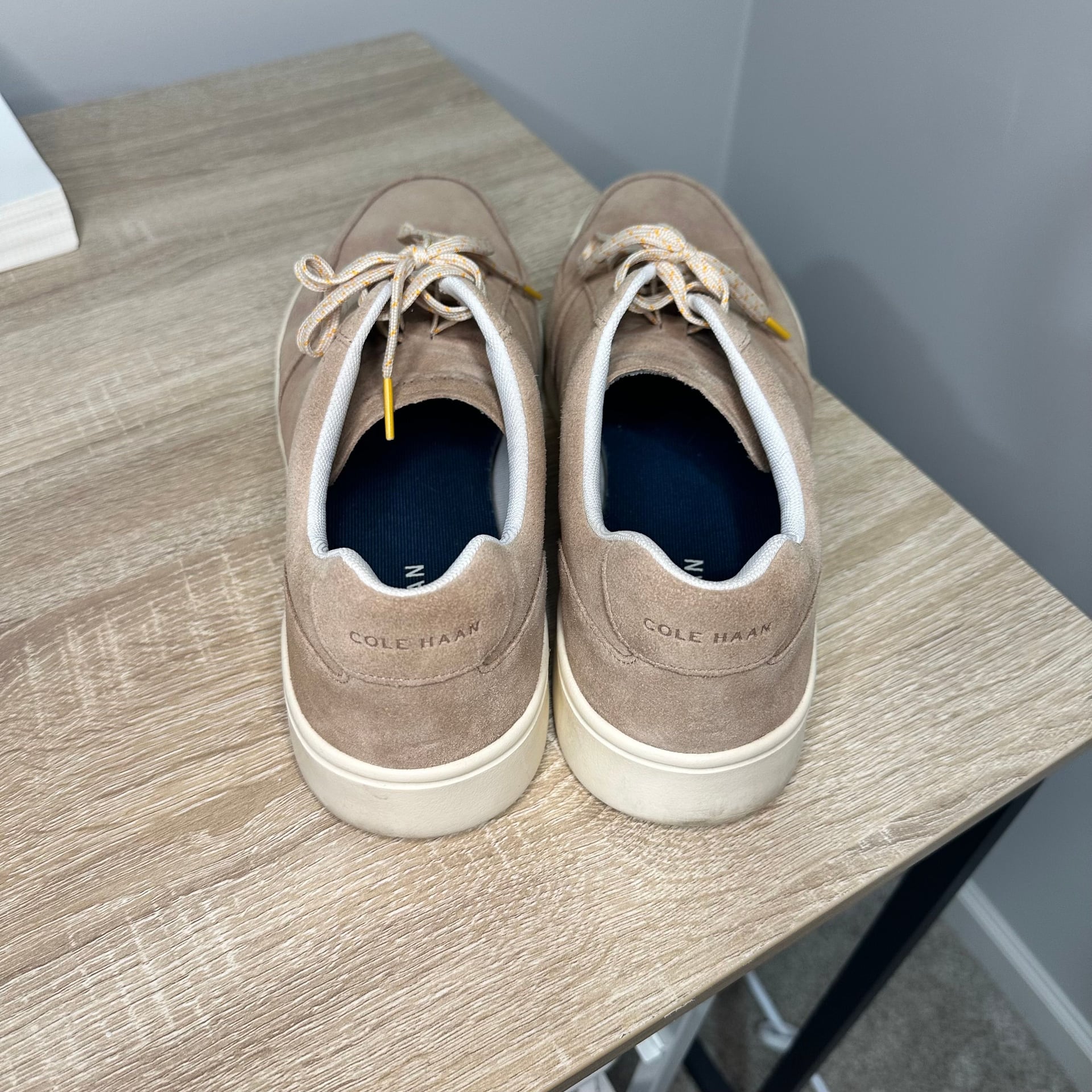 Product thumbnail 4