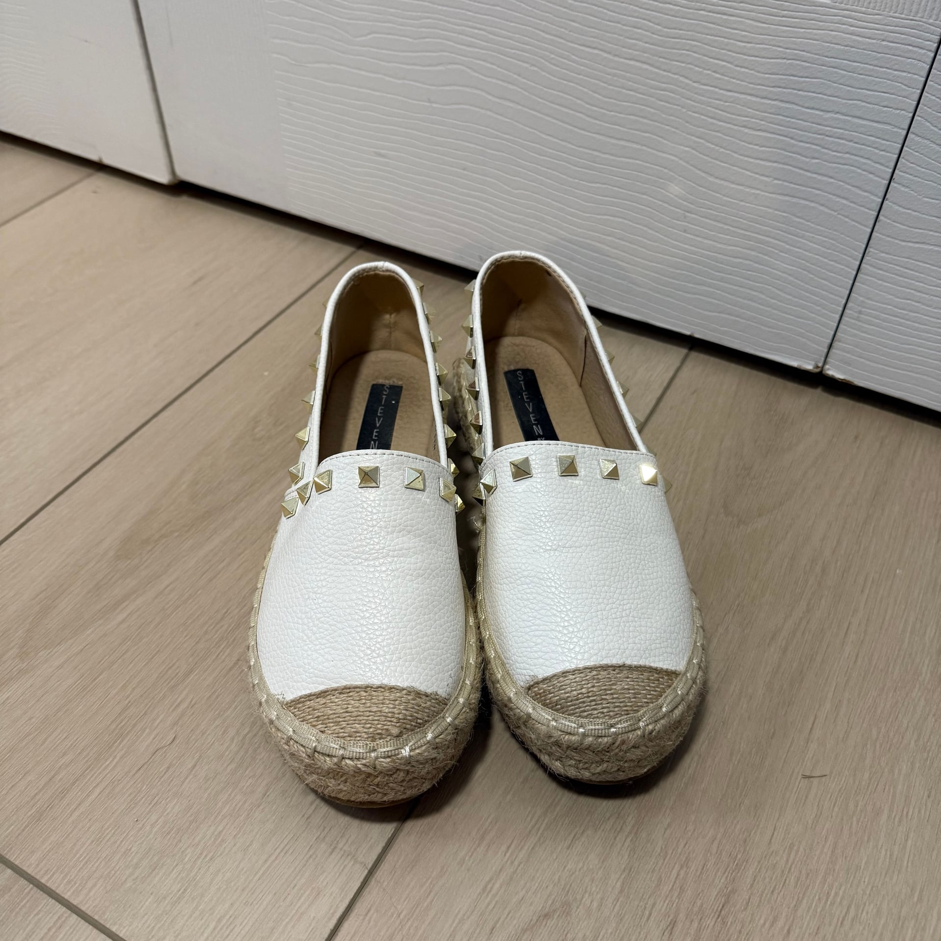 Steven by Steve Madden Pace White and Gold Leather Espadrille Sneakers 1