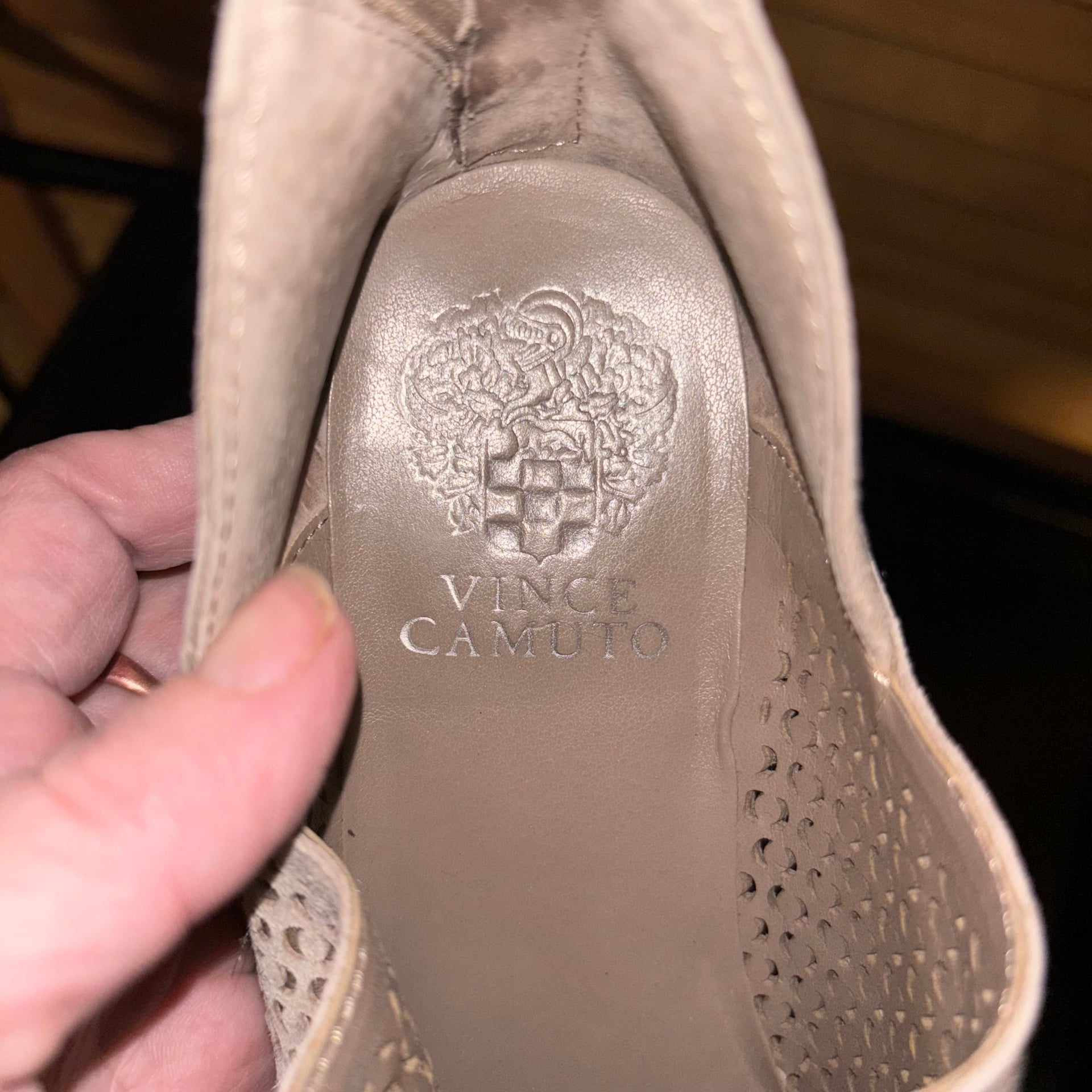 Vince Camuto 3